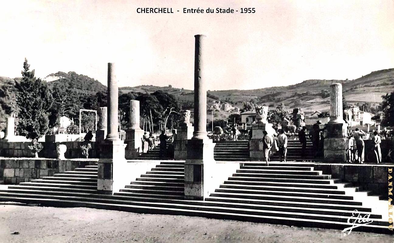 2668- Cherchell - Stade - Entree - 1955.jpg